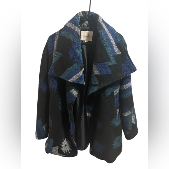 Thread & Supply Southwest Winter Jacket size large - Picture 2 of 6